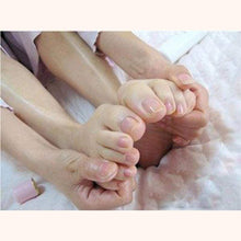 Load image into Gallery viewer, Foot Peeling Mask Feet
